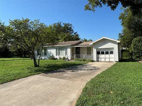 2305 4th Street, Brownwood, TX 76801