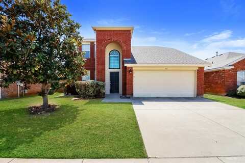 421 Pineview Lane, Fort Worth, TX 76140