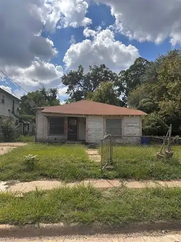 1709 Hollywood Ave., Shreveport, LA 71108