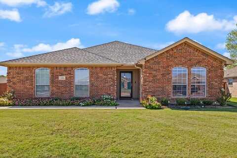 1302 Yukon Drive, Midlothian, TX 76065