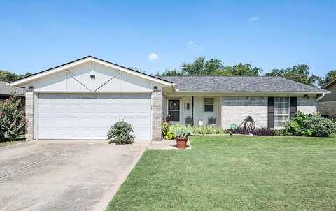 6225 Douglas Drive, Watauga, TX 76148