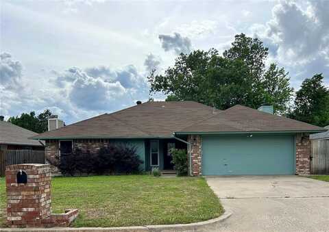 923 Choctaw Ridge Road, Midwest City, OK 73130