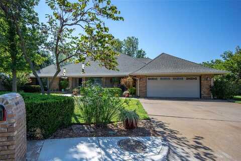 2400 Woodhollow Trail, Edmond, OK 73012