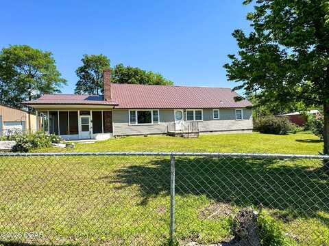 10784 SW 70th Street, Chetopa, KS 67336