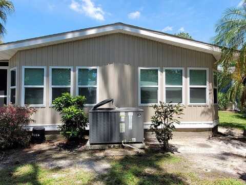 4310 Via Los Angeles, North Fort Myers, FL 33903