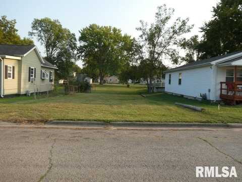 531 10TH Street, Lincoln, IL 62656