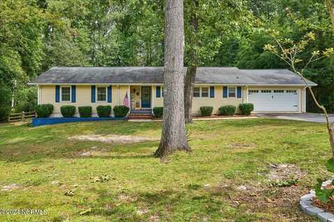 202 Tartan Trail, Southern Pines, NC 28387