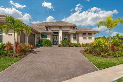 5691 Bent Pine Square, Vero Beach, FL 32967