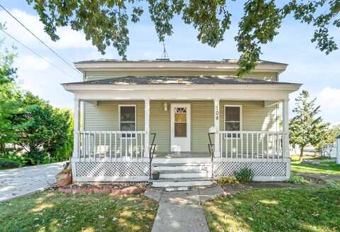 108 W SOUTH PARK Avenue, OSHKOSH, WI 54902