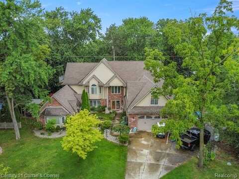 9910 CHURCH Road, Grosse Ile, MI 48138