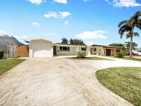 8651 NW 16th Street, Pembroke Pines, FL 33024