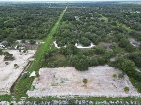 18413 NW 282nd Street, Okeechobee, FL 34972