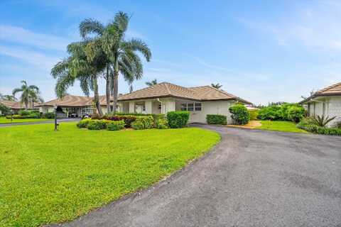 320 Villa Drive S, Atlantis, FL 33462