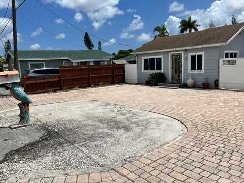 3718 Coconut Road, Palm Springs, FL 33461