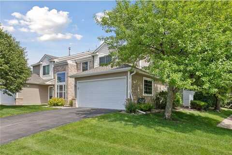 7629 Arboretum Village Circle, Chanhassen, MN 55317