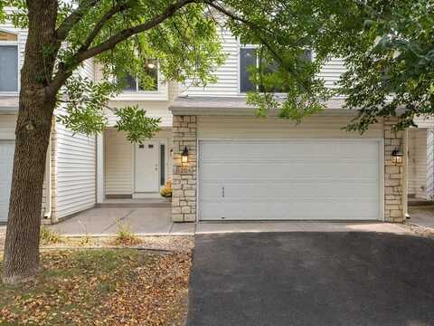 1204 Prairie View Trail, Farmington, MN 55024