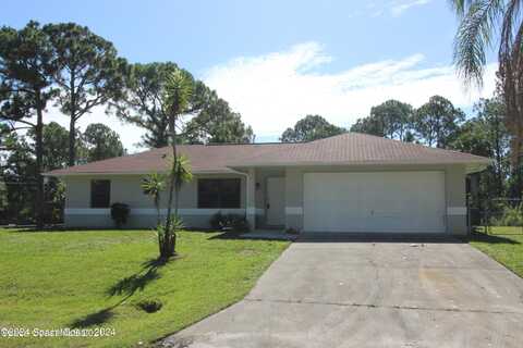 725 Dalhart Avenue SW, Palm Bay, FL 32908