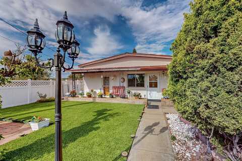 427 Nazario Street, Santa Fe, NM 87501