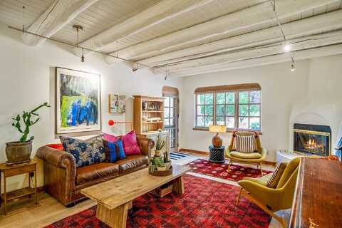 3101 Old Pecos Trail, Santa Fe, NM 87505