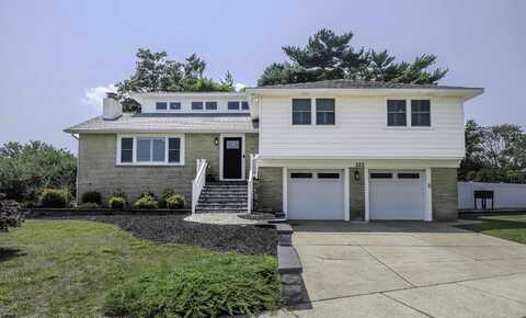 222 Surrey Ave, Northfield, NJ 08225