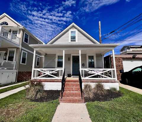 5 N Adams Ave, Margate City, NJ 08402