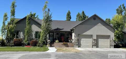 22 E Rich Lane, BLACKFOOT, ID 83221