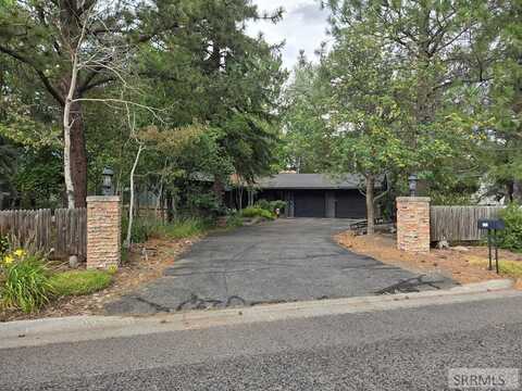 635 E 4th N, ST ANTHONY, ID 83445