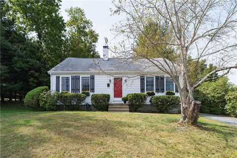 72 Grandview Avenue, Lincoln, RI 02865