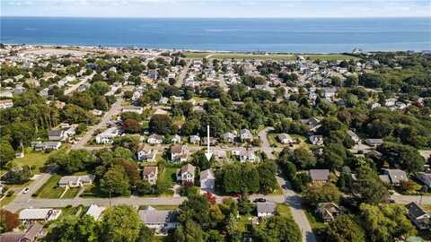 16 Coffey Avenue, Narragansett, RI 02882