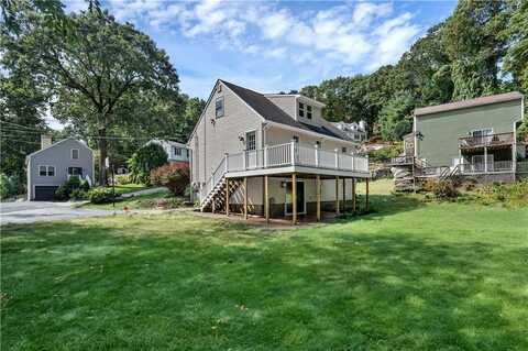 25 Smith Street, Lincoln, RI 02865