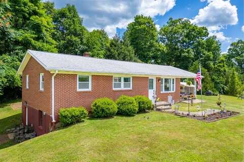 6981 Abram Penn Highway, Patrick Springs, VA 24133