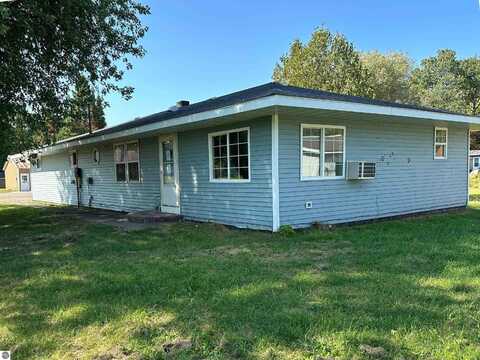 6943 S Sullivan, Brimley, MI 49715