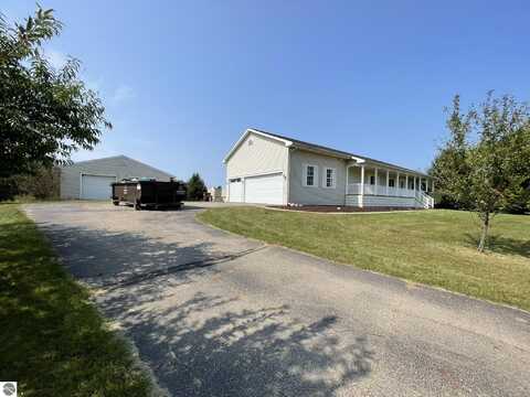 2384 Burden Road, Stockbridge, MI 49285