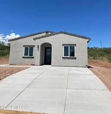 124 Valencia Court, Rio Rico, AZ 85648