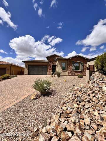 13289 N Rainbow Cactus Court, Oro Valley, AZ 85755