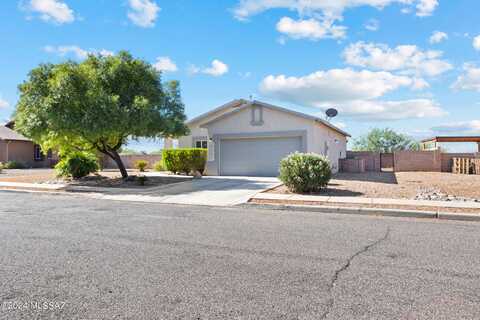 7649 W Fireside Drive, Tucson, AZ 85757