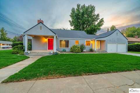 85 Gurnsey Avenue, Red Bluff, CA 96080