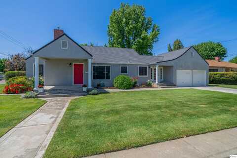 85 Gurnsey Avenue, Red Bluff, CA 96080