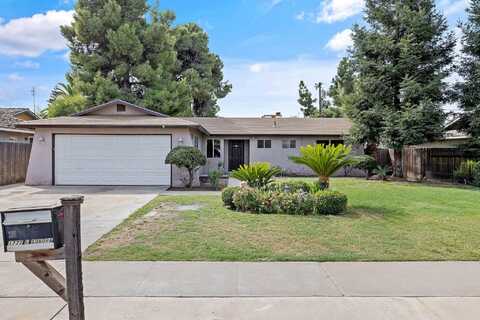 1777 E Sonora Avenue, Tulare, CA 93274