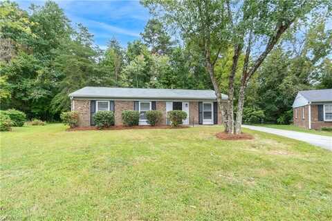 10 Shipley Court, Greensboro, NC 27405