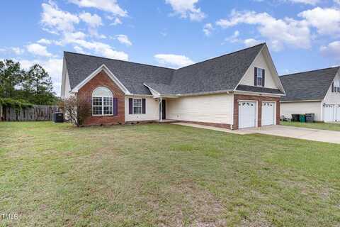 5620 Shady Pine Court, Hope Mills, NC 28348