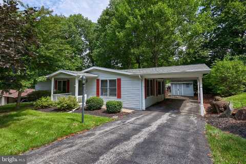 7 OAK LANE, MANHEIM, PA 17545