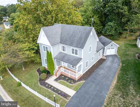 101 BELL CREEK DRIVE, STAUNTON, VA 24401