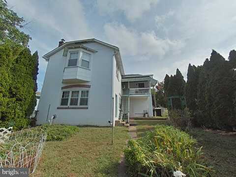 209 REAR CHERRY STREET, EAST GREENVILLE, PA 18041