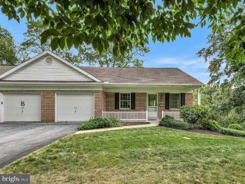 34 TIMBER VILLA, ELIZABETHTOWN, PA 17022