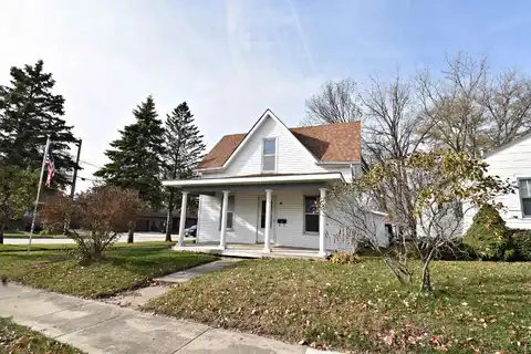 415 3rd Ave. S.E., Independence, IA 50644