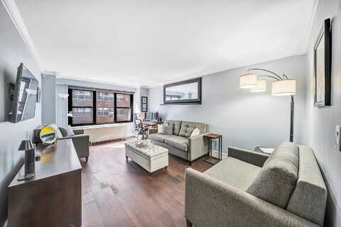 57Th, NEW YORK, NY 10022