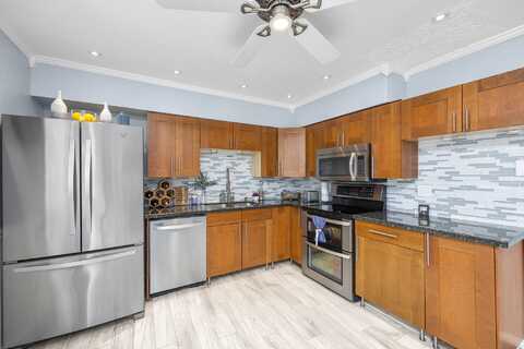 San Felipe, HOUSTON, TX 77027