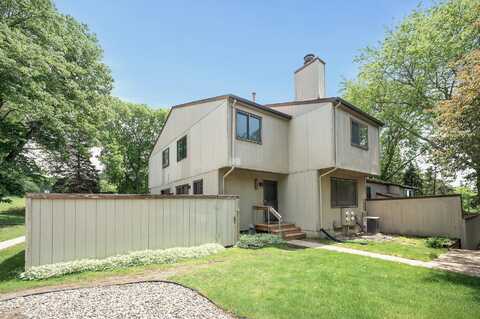 Saint Johns, EDEN PRAIRIE, MN 55346