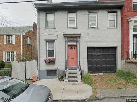 38Th, PITTSBURGH, PA 15201